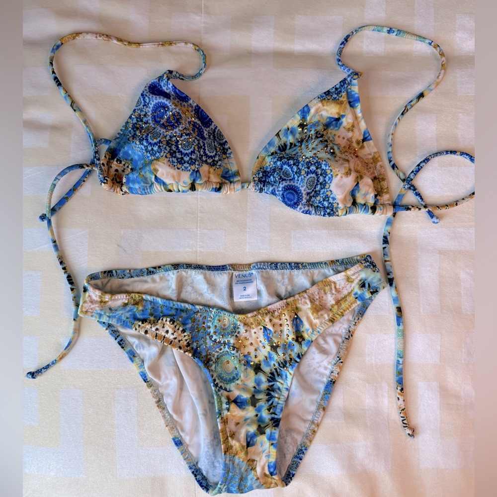 Venus Floral Blue and Beige Bikini Set